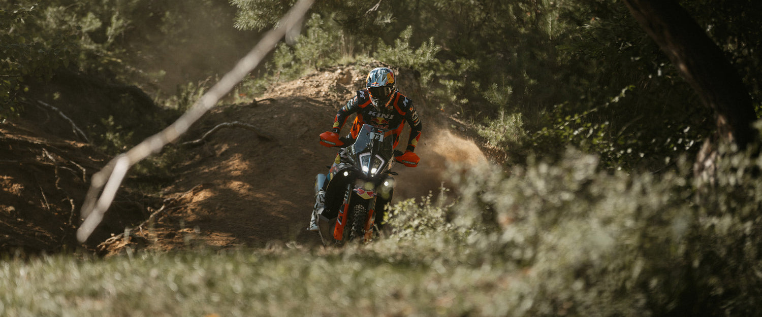 2027 KTM 890 ADVENTURE R RALLY