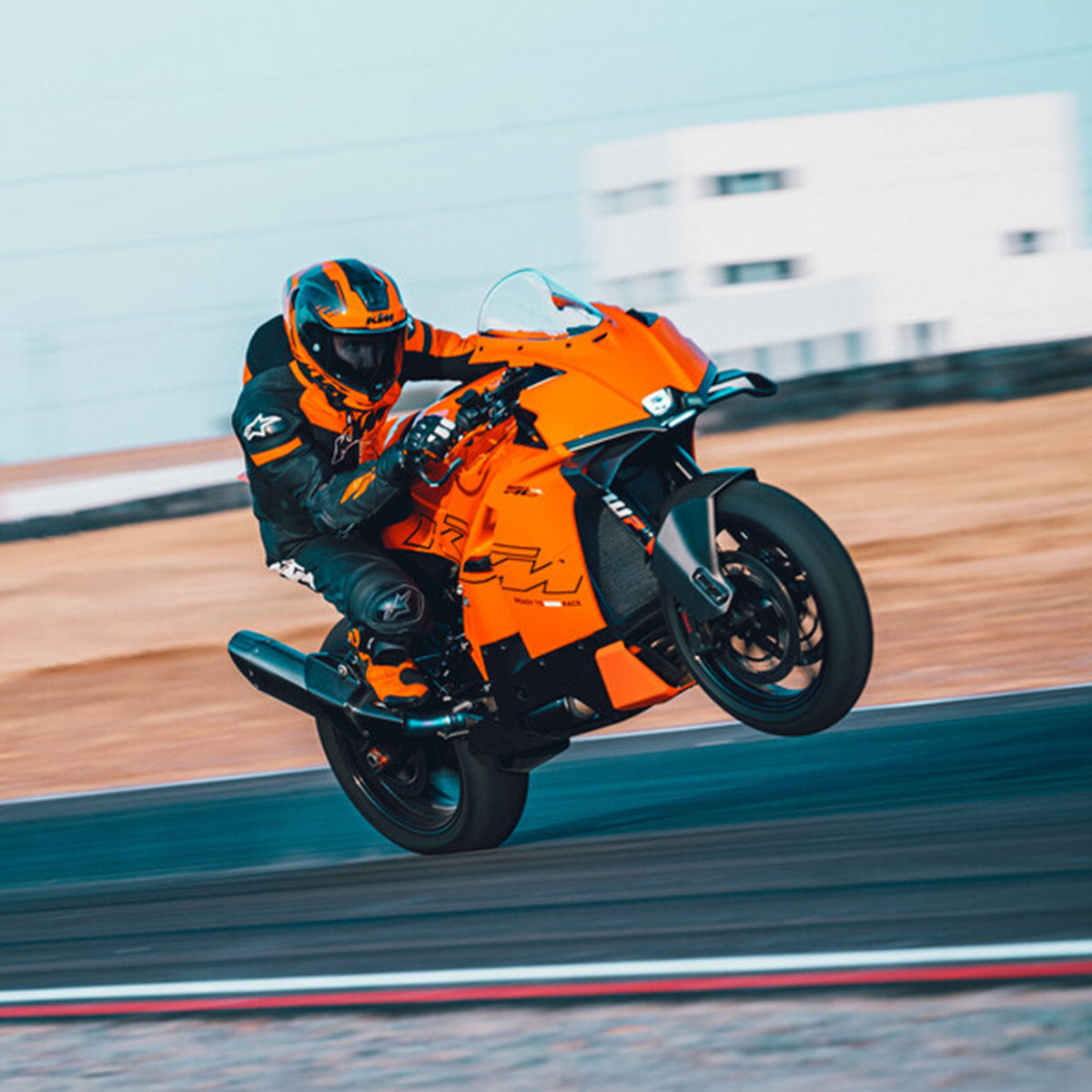 2026 KTM 990 RC R