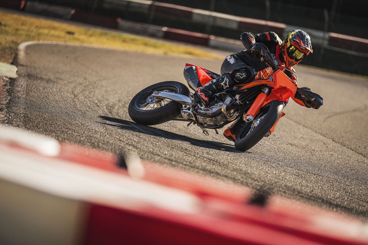 2027 KTM 450 SMR