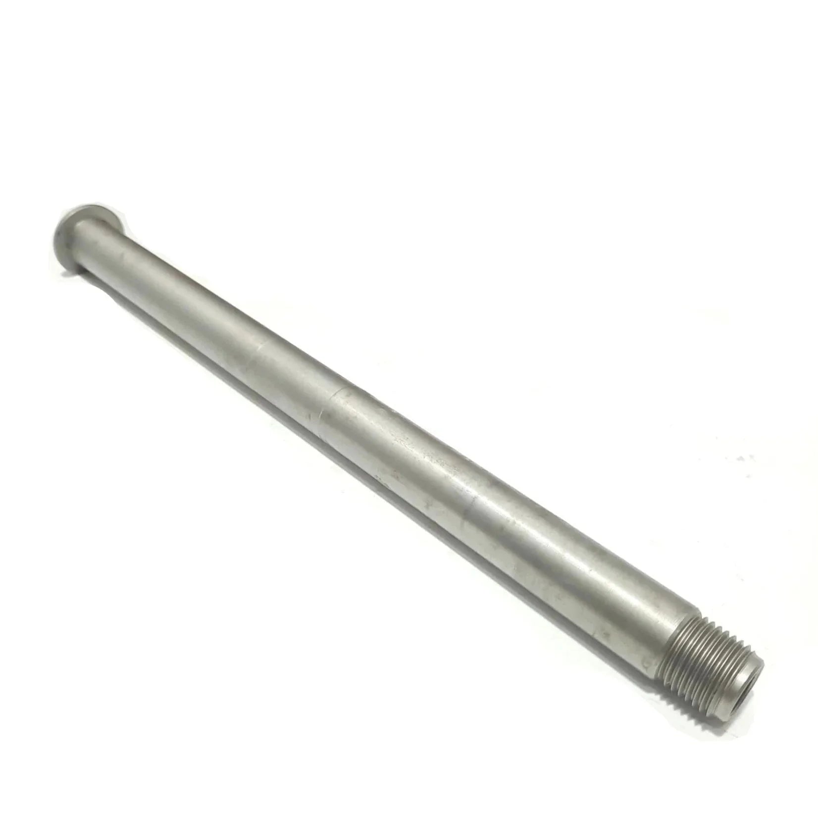 Swingarm pivot
