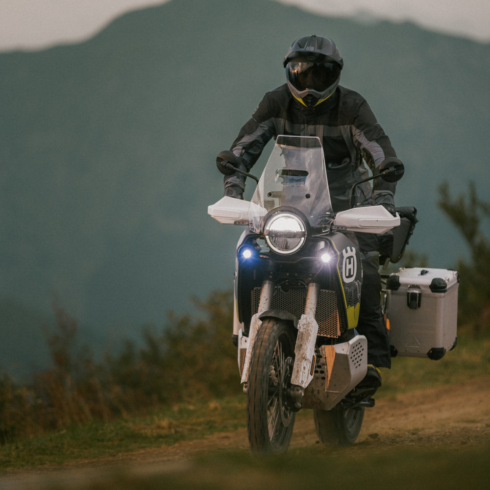 2027 Husqvarna Norden 901 Expedition