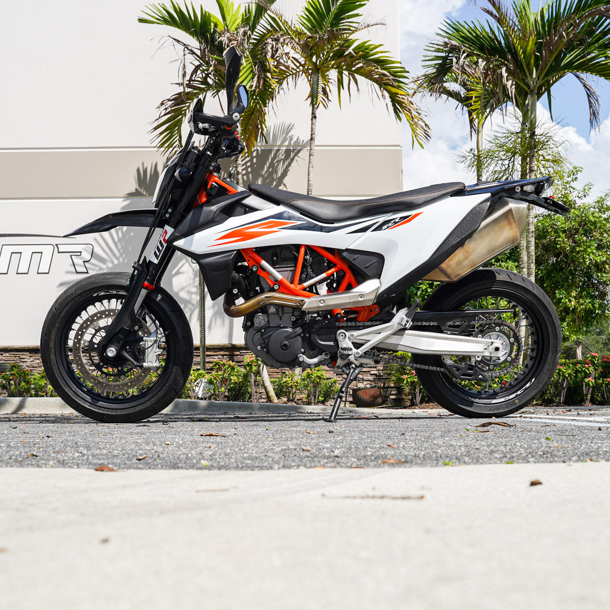 2019 KTM 690 SMC R
