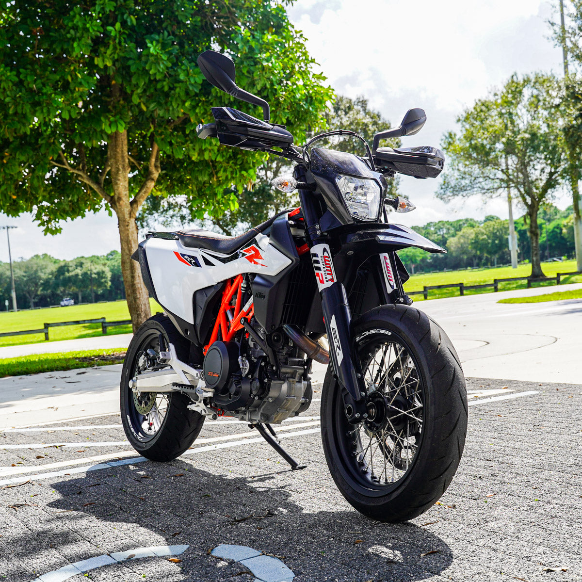 2019 KTM 690 SMC R