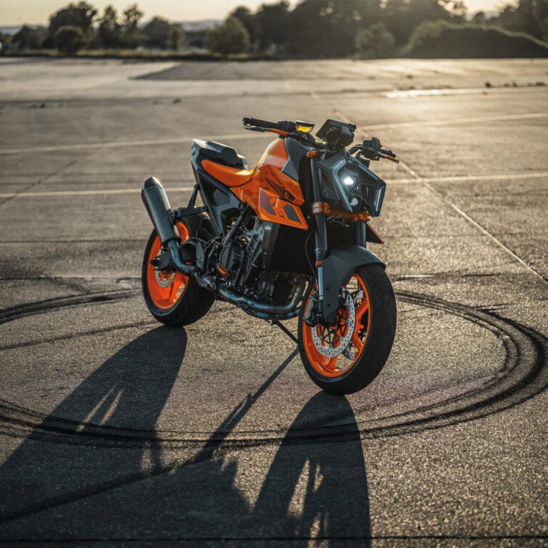 2024 KTM 990 DUKE