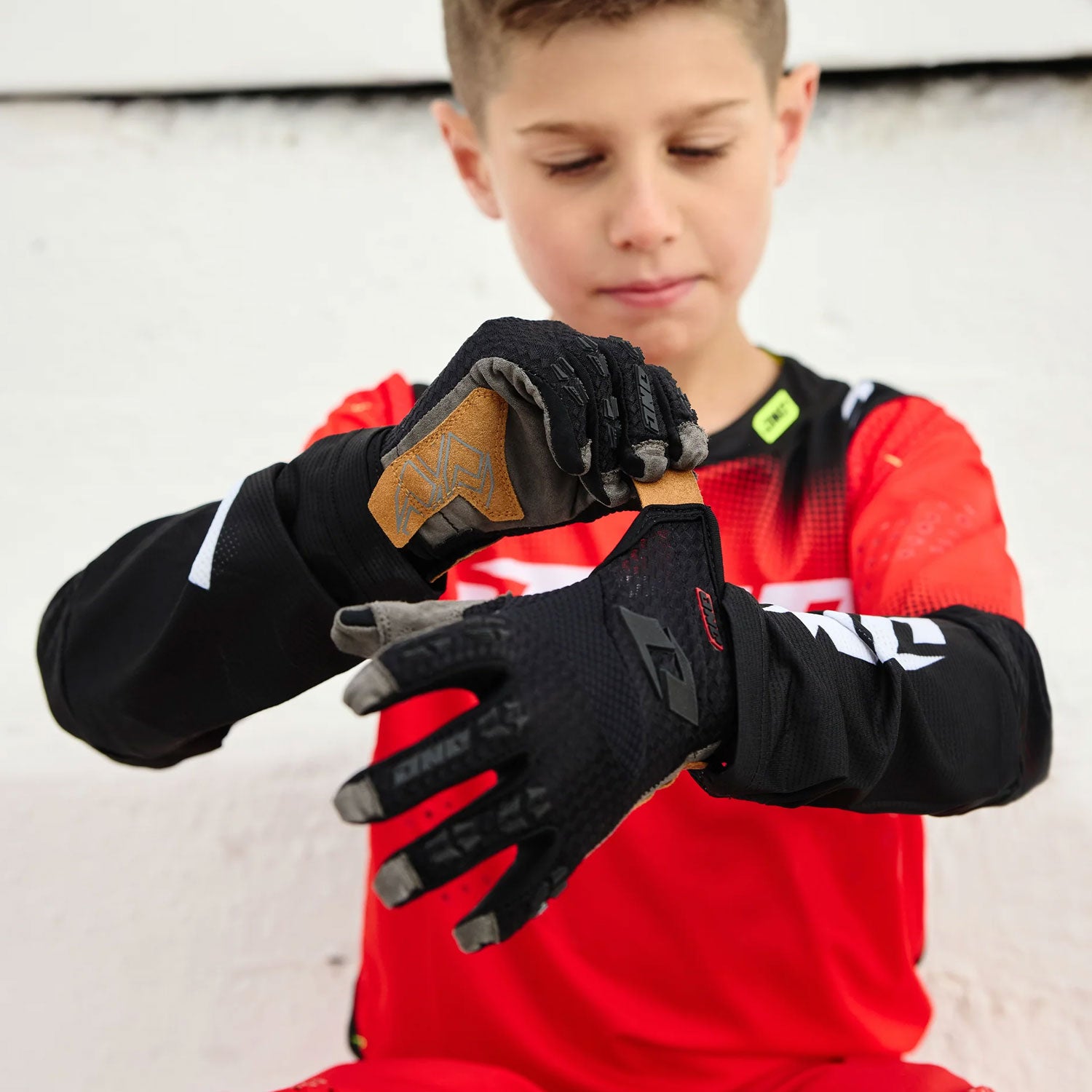 One Industries - X-197 Youth GLOVE - CORE BLACK