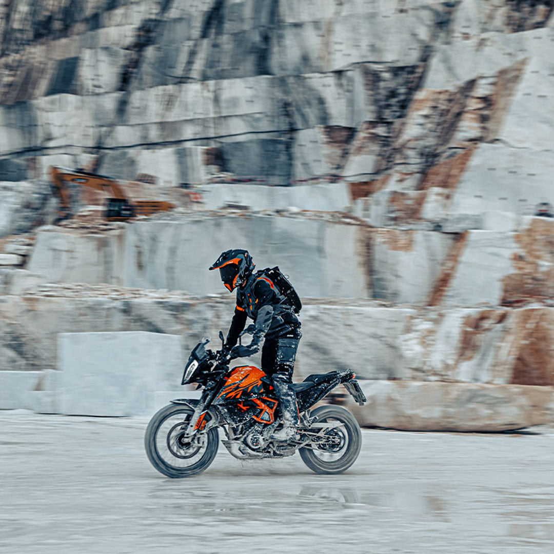 Ktm duke 390 adventure on clearance road price