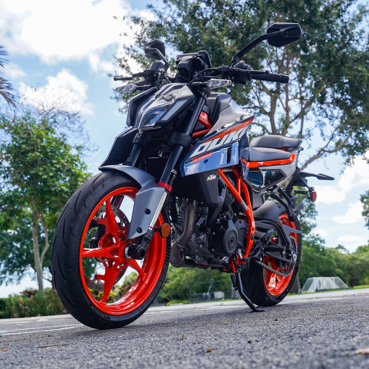 2025 KTM 390 Duke