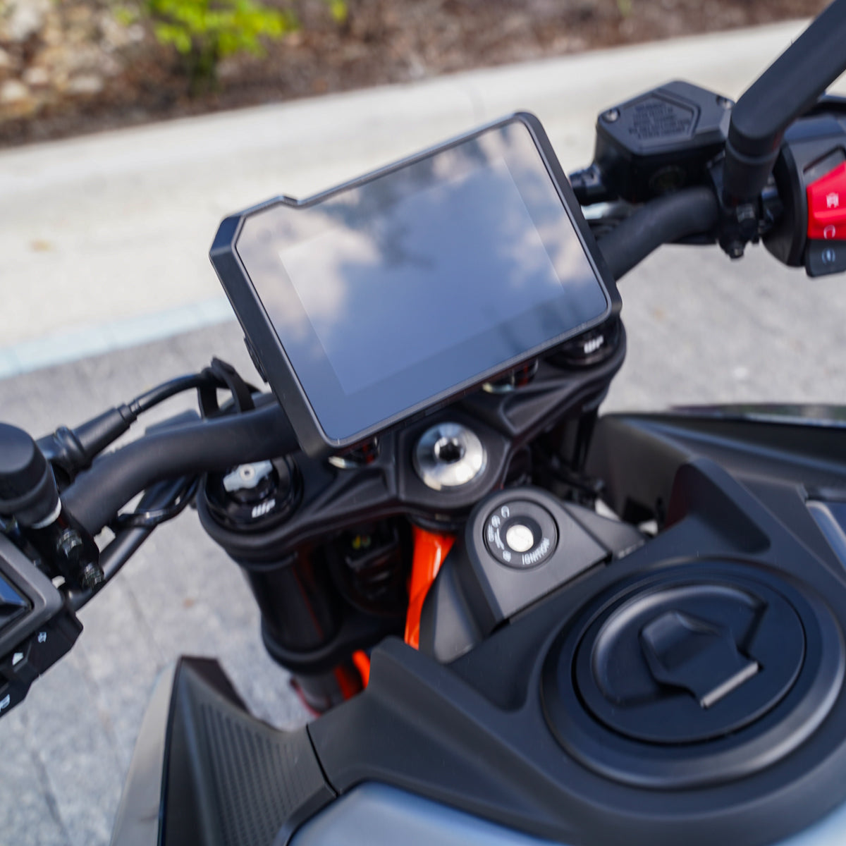 2025 KTM 390 Duke