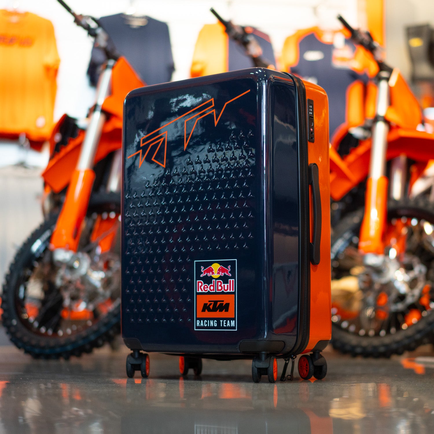 KTM REPLICA TEAM HARDCASE SUITCASE 3RB220026400