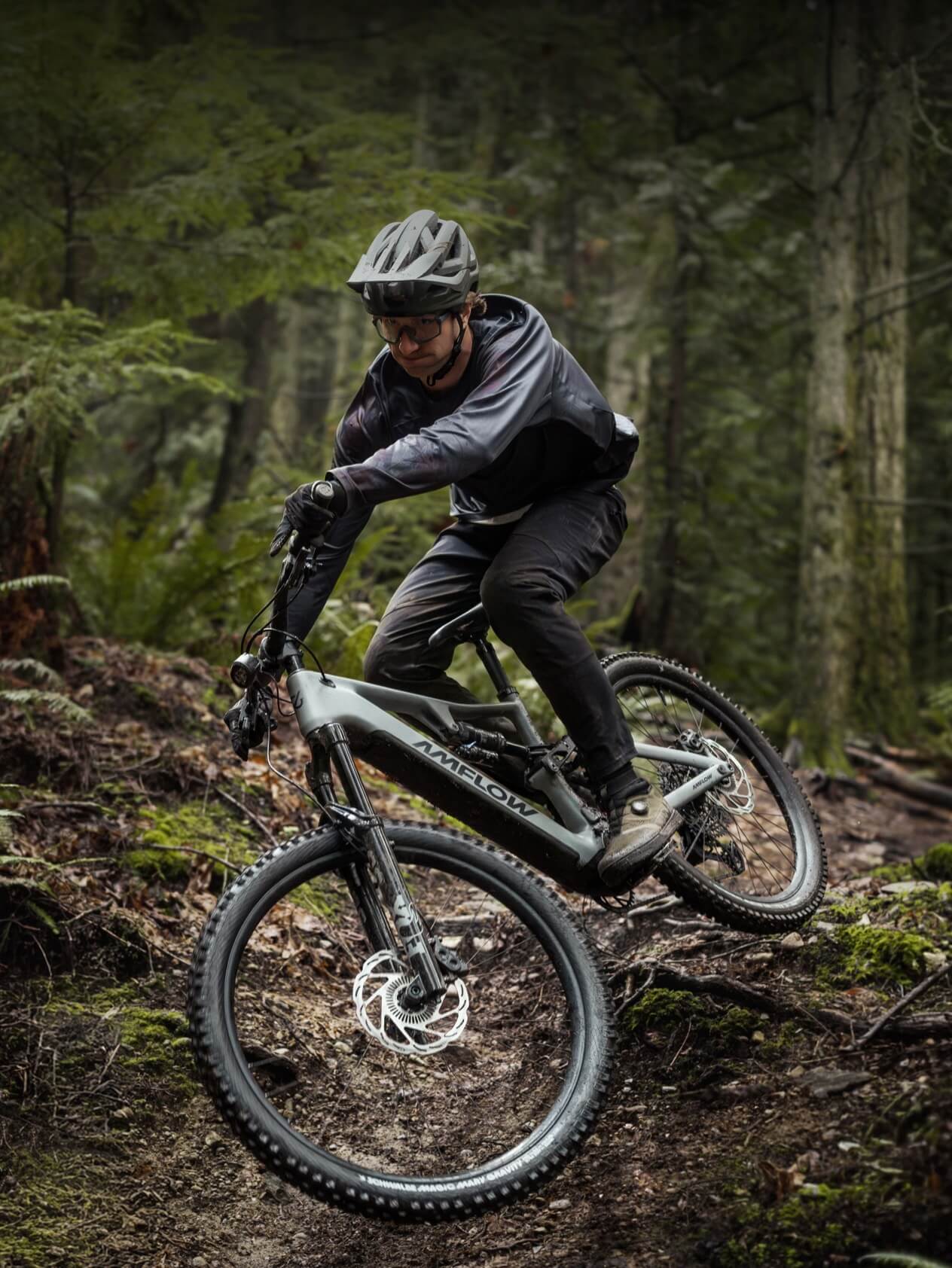 Amflow PR lifestyle - rough terrain
